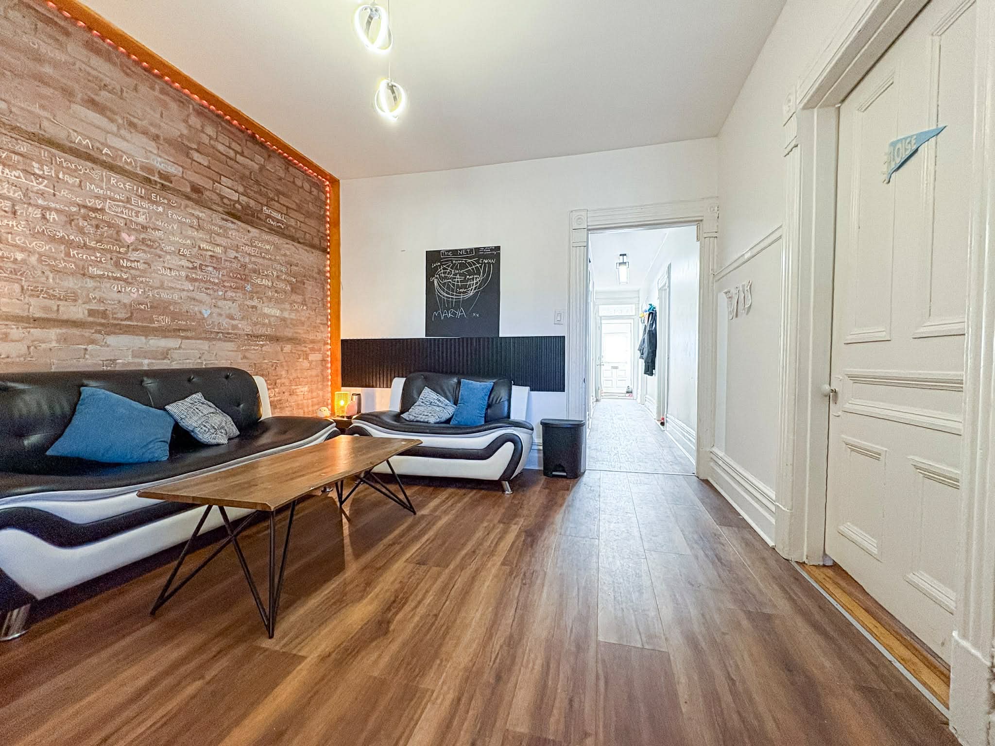 4 bedroom 1 bath by Jeanne Mance Park